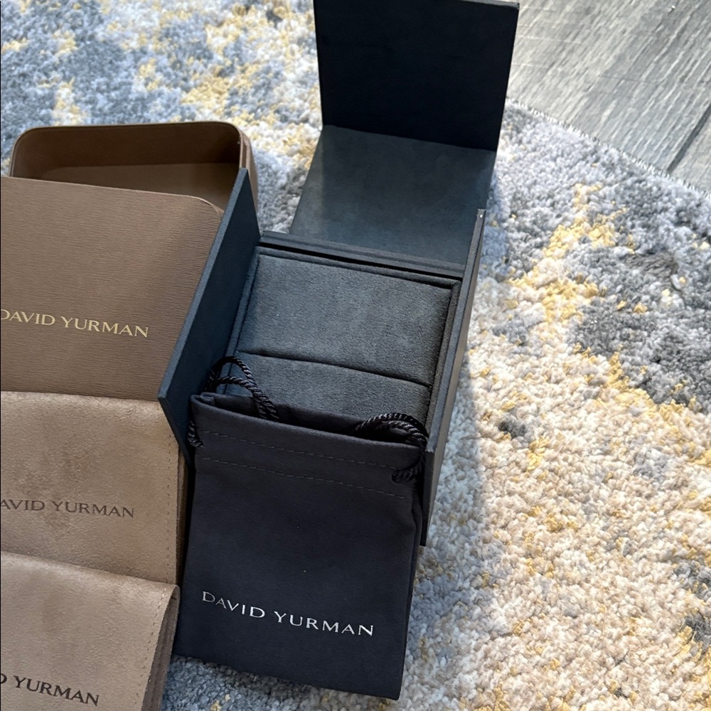 David Yurman Jewelry Box Set - Picture 6 of 6